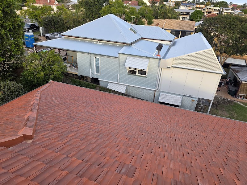 J & R Rooftiling work 2