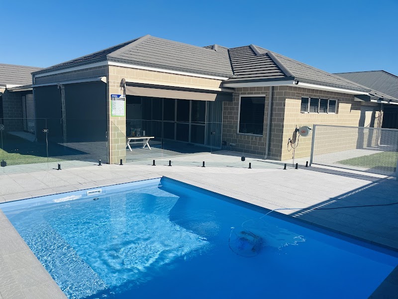 JC Contemporary Fencing photo 3