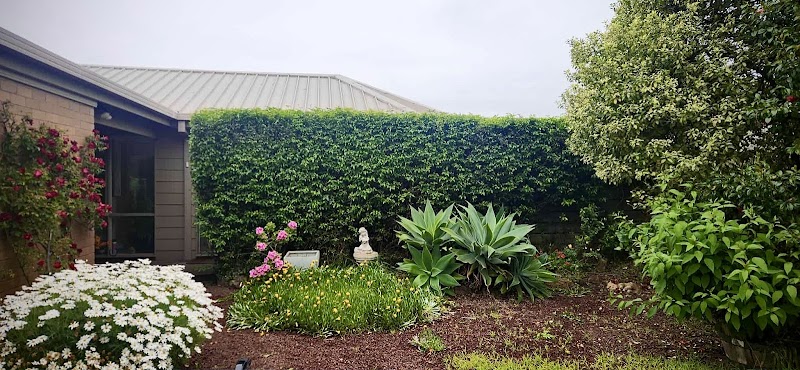 Jim’s Mowing- St Leonards North: Vince is Your Man work 3