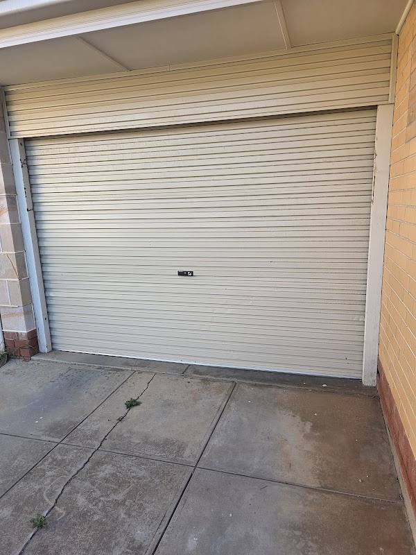 Kethas Garage Doors Repairs & Wholesale Suppliers project 8