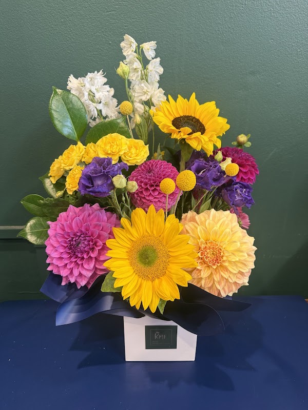 KMF (Kings Meadows Florist) Launceston’s Top florist work 4