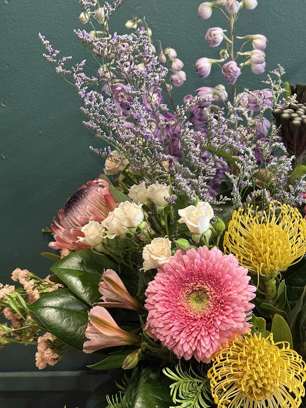 KMF (Kings Meadows Florist) Launceston’s Top florist project 10