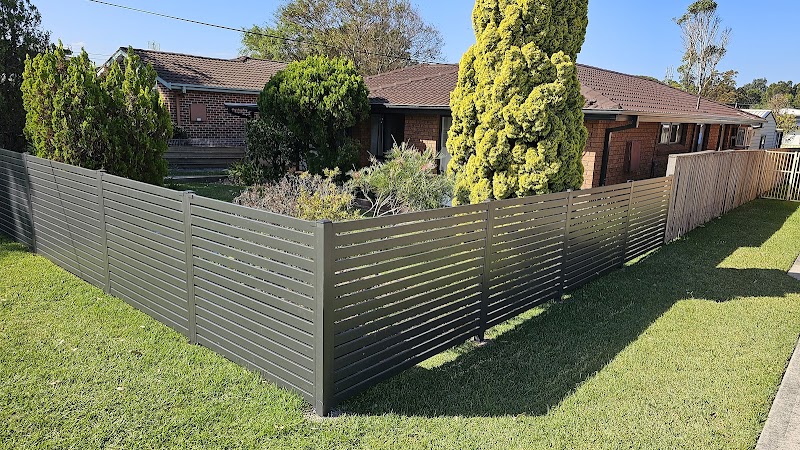 Kyle Hunts Fencing & Gates work 2