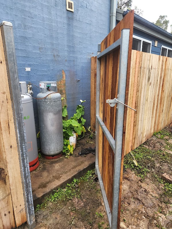 Kyle Hunts Fencing & Gates project 7