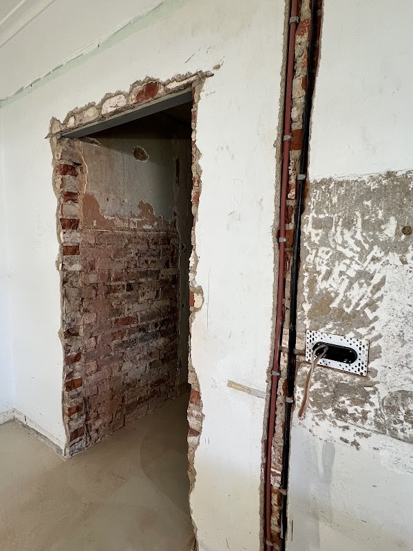 Leatherland Plastering work 3