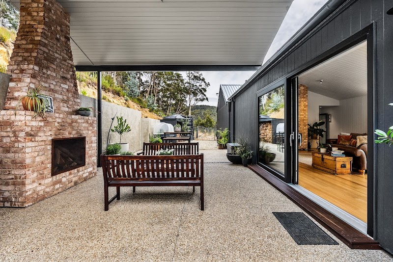 Lomond Windows & Doors Launceston work 1