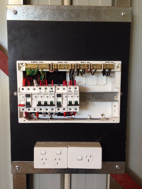 LOUVIE ELECTRICAL SOLUTIONS project 10