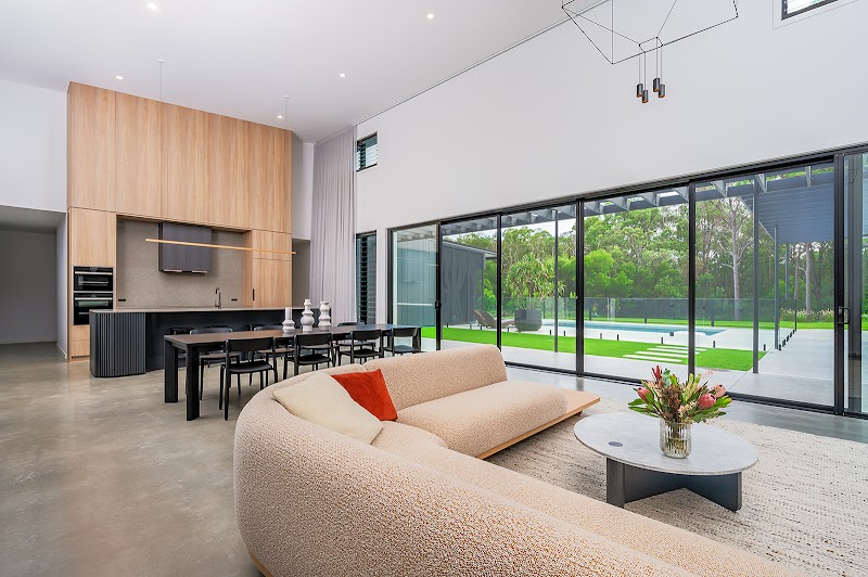 Luxury Lifestyle Homes work 2
