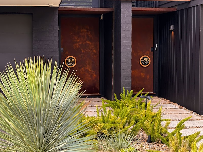 Manuka Gardens photo 3