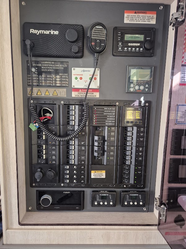 MARINE ELECTRICIANS DARWIN BY APPARENT POWER NT project 7