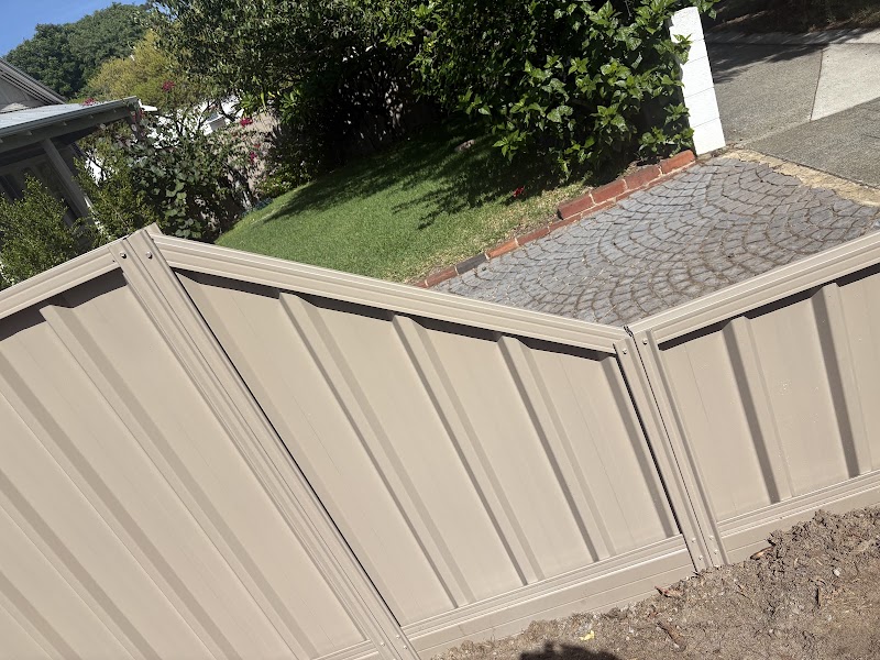 Mick's Fencing project 10