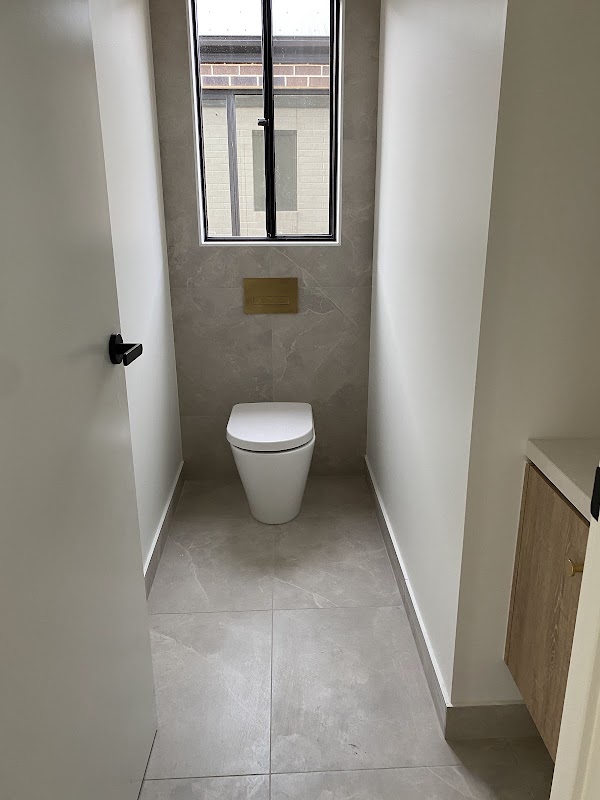 Mono Tiling bathroom renovation work 2