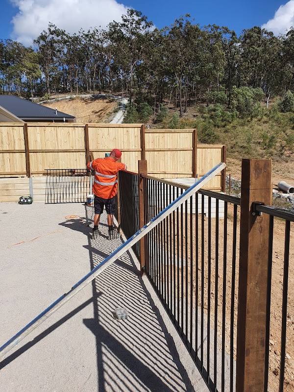 Next minute Fencing project 7