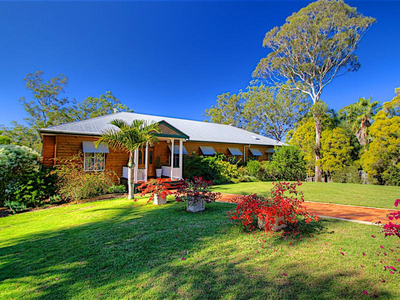 Noosa Decorating work 4