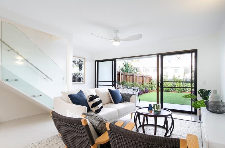 Noosa Decorating project 6