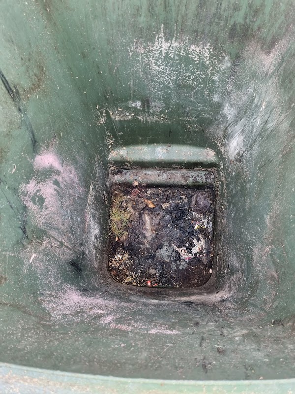 North Shore Bin Cleaning photo 3