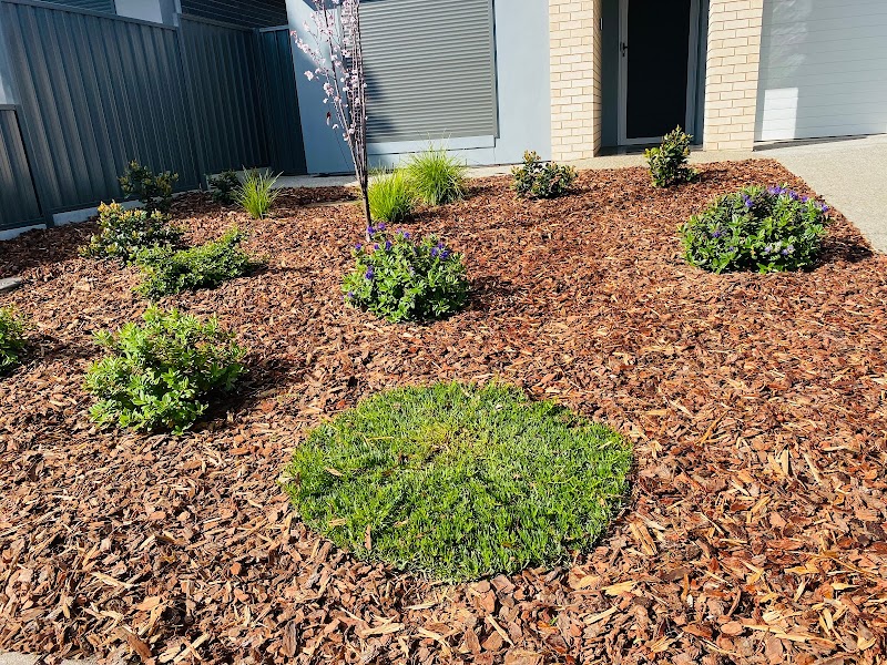 Oak’s Gardening photo 1