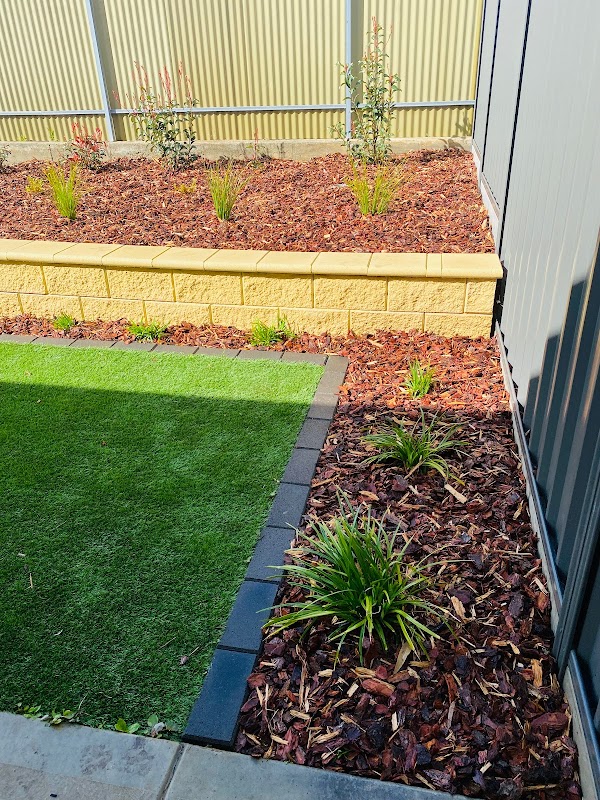 Oak’s Gardening photo 2