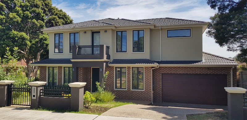 Painting Painter Glen Waverley cover