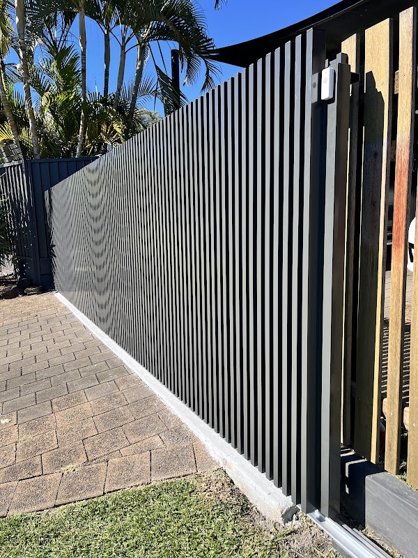 Paradise Fabrication and Fencing photo 1