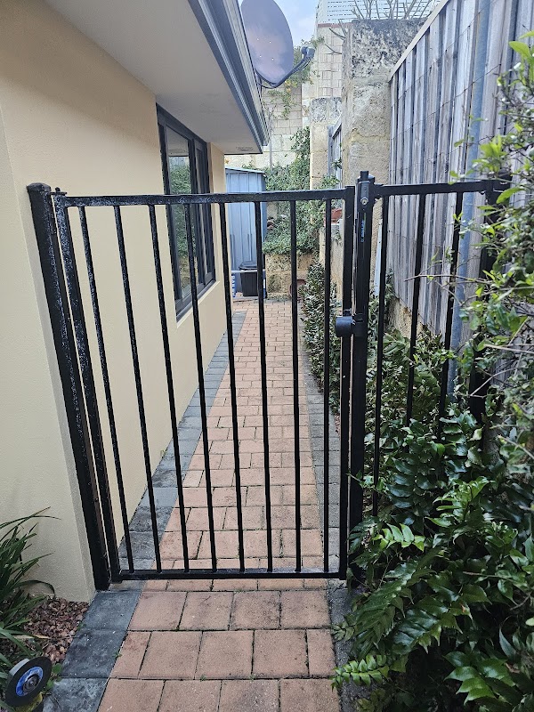 Perth Gate and Fencing Repairs project 5
