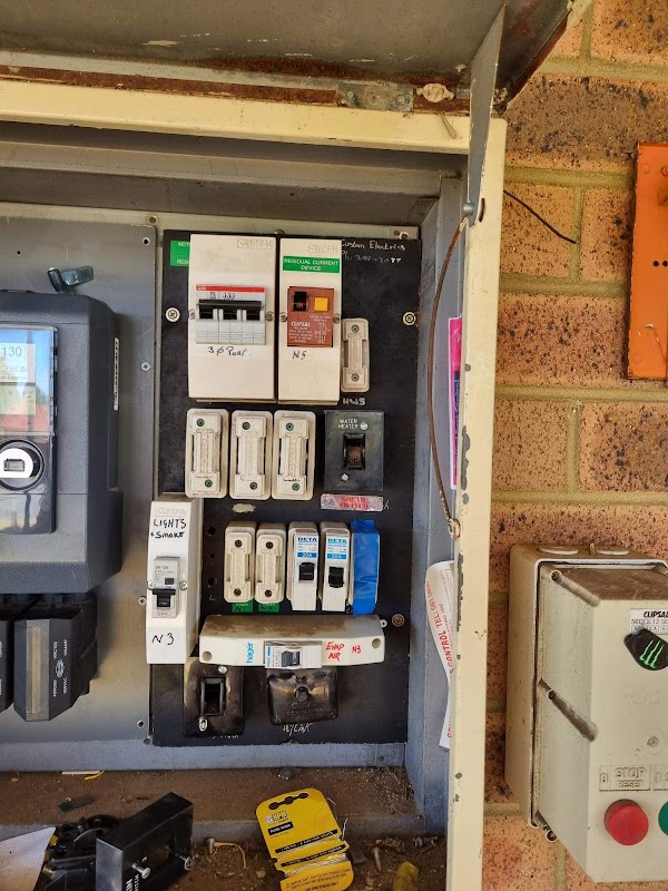Perth to Rockingham Electricians photo 2