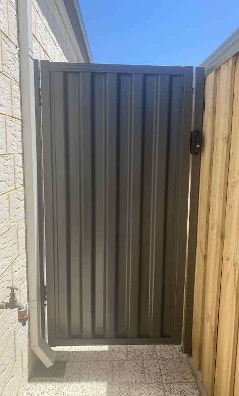 Perth Welldone Fencing project 6