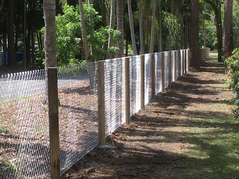 Peter Johnson Fencing Contractor photo 3