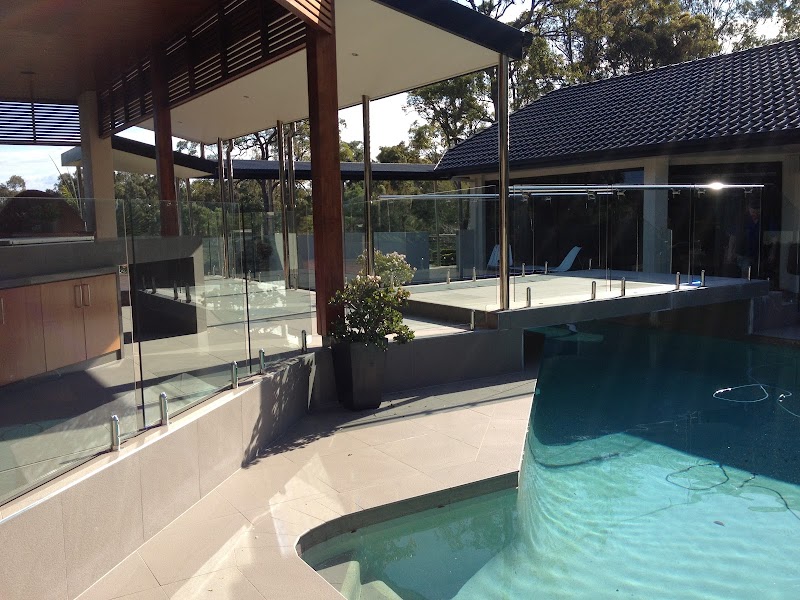 Piranha Fencing Pty Ltd work 1