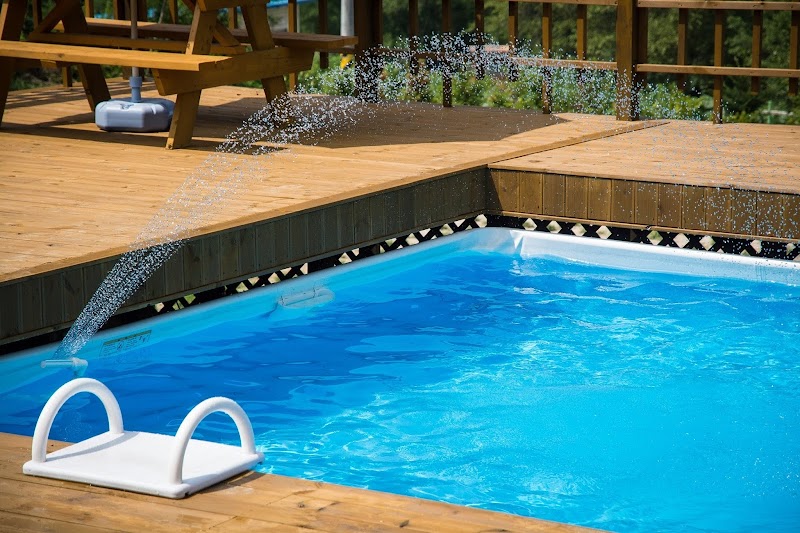 Pool Cleaning Perth work 1