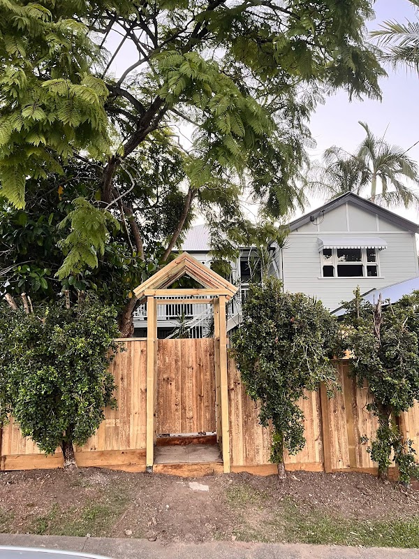 Primary Fencing & Landscaping project 5