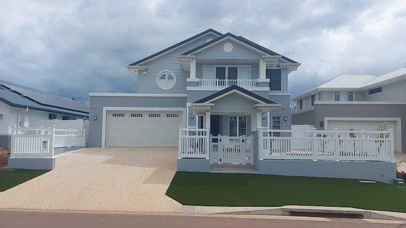 Probuild PVC Fencing Brisbane work 1