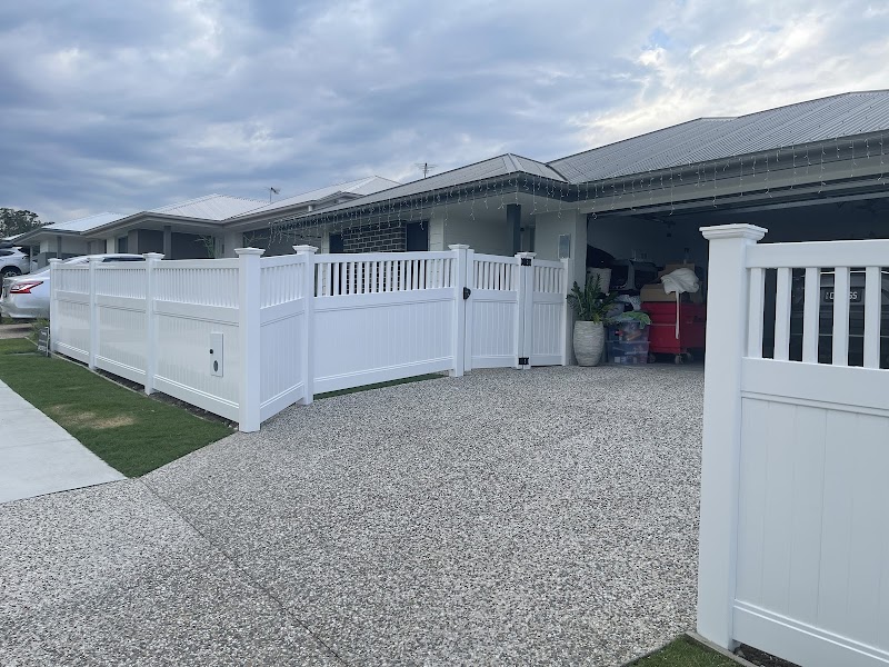 Probuild PVC Fencing Brisbane work 2