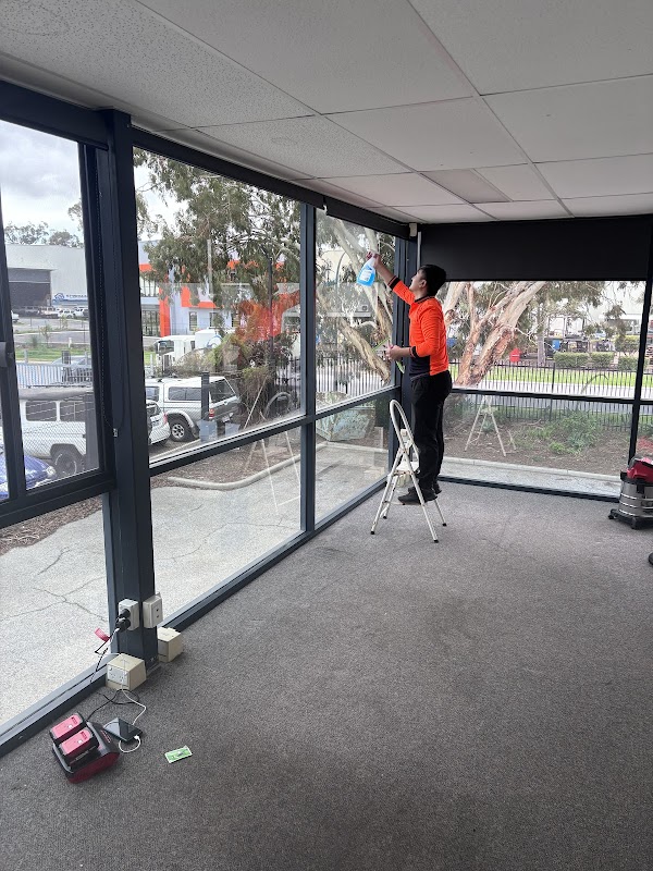 PROFESSIONAL AND EFFECTIVE CLEANING SERVICES photo 1