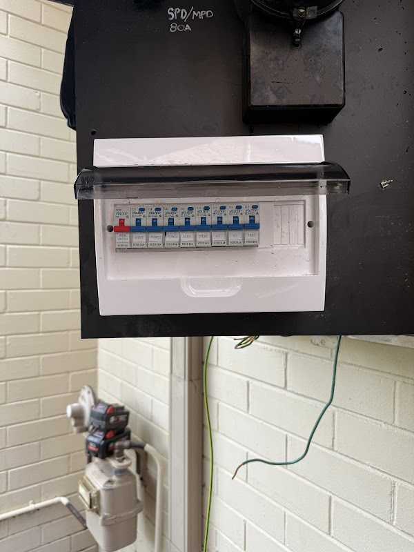 Protech Maintenance Electrical work 3