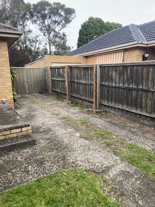 PV BUZZA FENCES AND GATES project 6