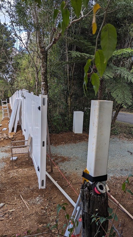 PVC Fencing Warehouse project 8