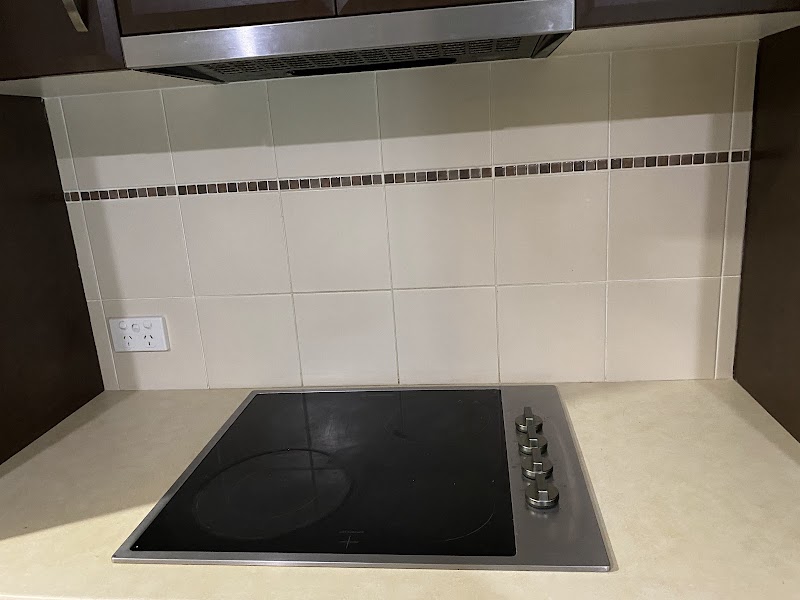 R&M House Tiling Qld work 4