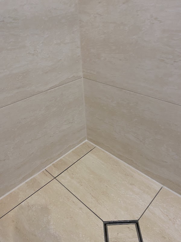 R&M House Tiling Qld project 7