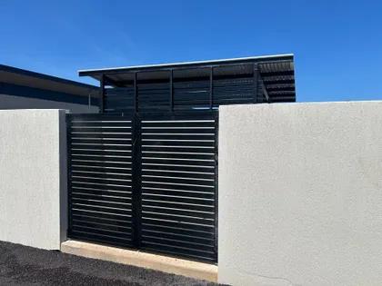 Rabbo's Fencing Services work 1