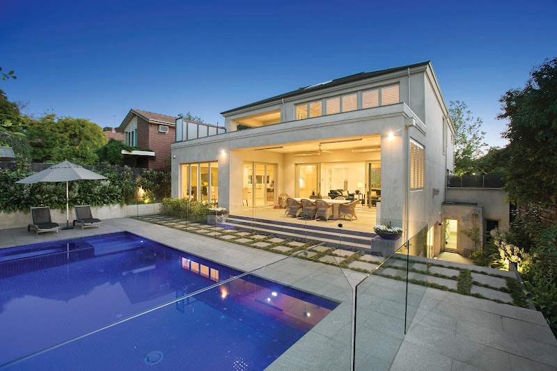 Ravida Homes - Luxury / Custom Home Builders Melbourne cover