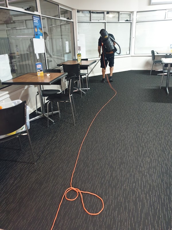 RAZIE CLEANING SERVICES project 5