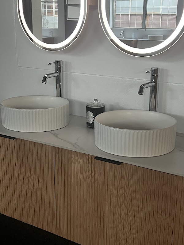 Renova Build - Bathroom Showroom & Renovations work 3