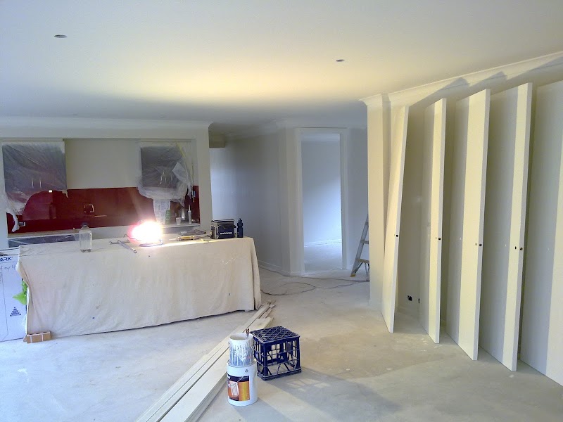 Renovation Painting photo 1