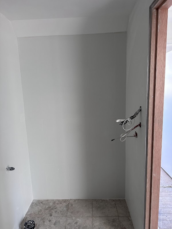 Rod's Painting and Decorating project 8