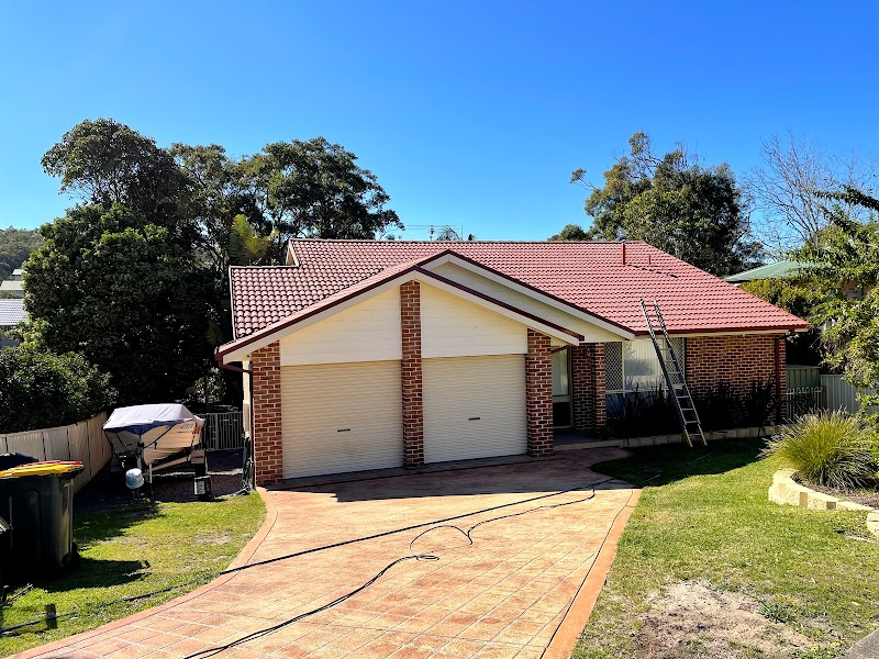 Roof restoration and repairs bateau Bay work 4