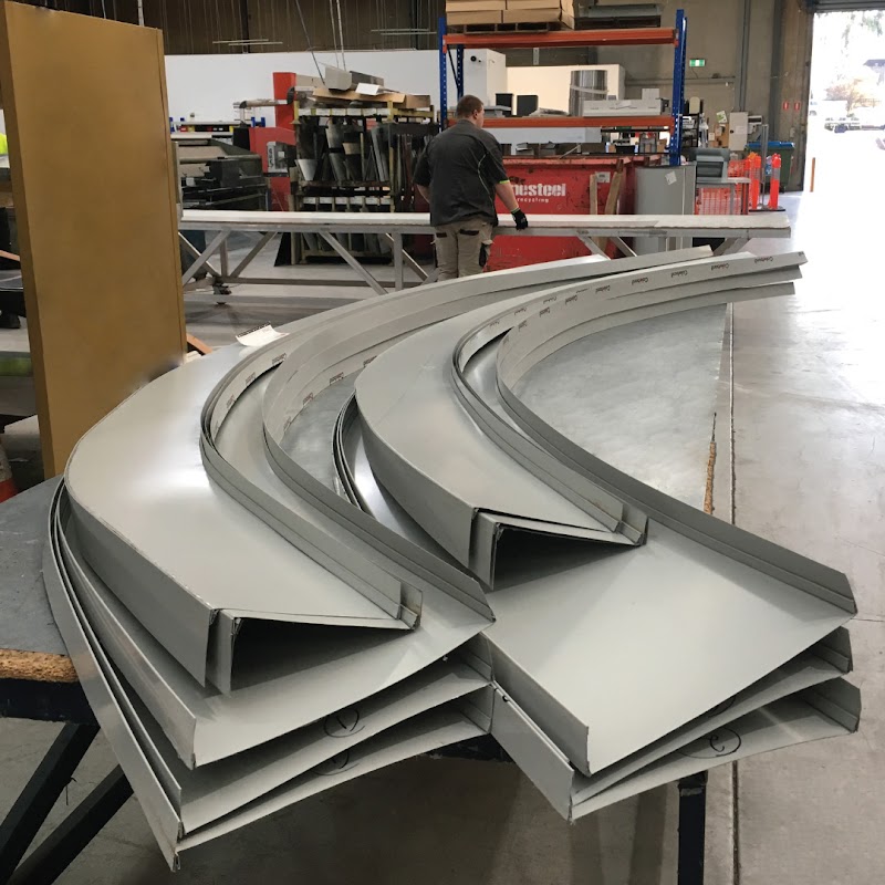 Roofing & Sheetmetal Centre project 9