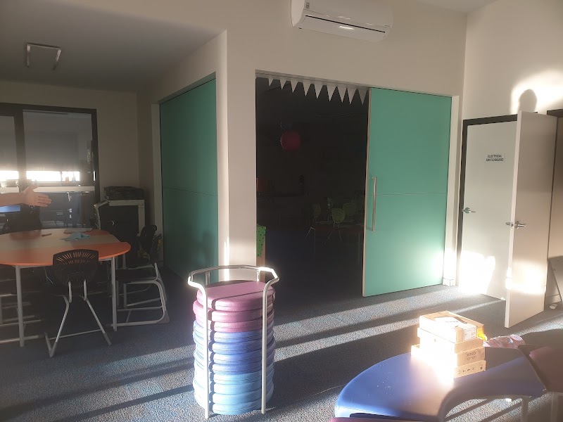 RZ painting and Decorating project 8