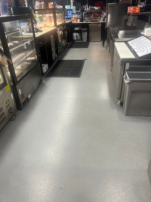 SILVER TRACK CLEANING & FACILITY SERVICES work 3