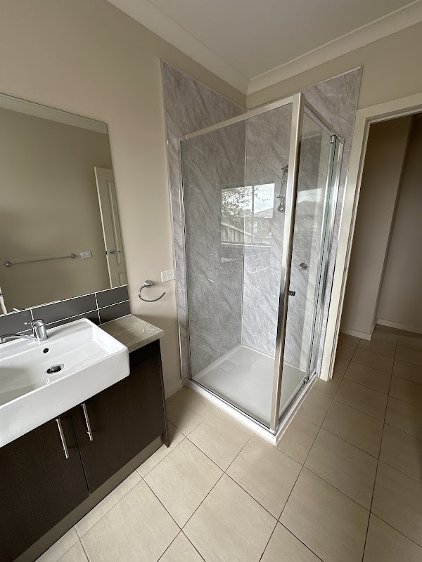 Simones Domestic and Commercial Cleaning project 10